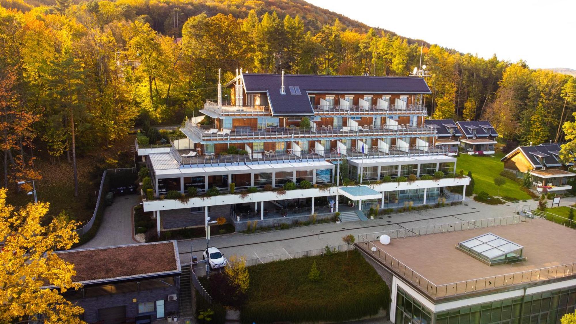 Hotel Zelena Laguna Domasa Dobra Exterior photo